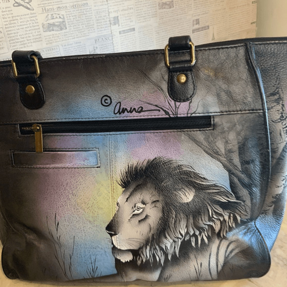 Anna by Anuschka Handpainted Leather Large Tote Animal Lion Black Tote Bag - Picture 11 of 13
